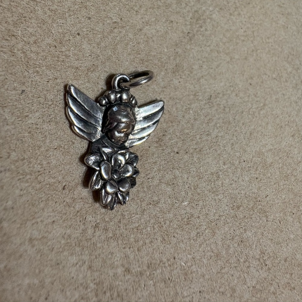 James Avery retired vintage angel with flowers charm